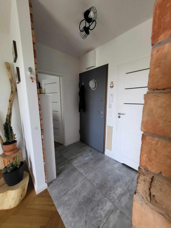 Friendly Apartment Blisko Progresji Varşovia Exterior foto